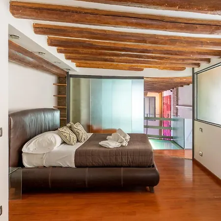 Santa Cecilia Loft Rom