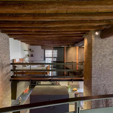 Апартаменты Santa Cecilia Loft Рим