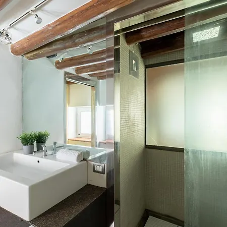 Santa Cecilia Loft Апартаменты Рим