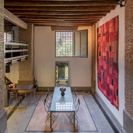 Santa Cecilia Loft * Рим