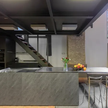 Santa Cecilia Loft Apartment